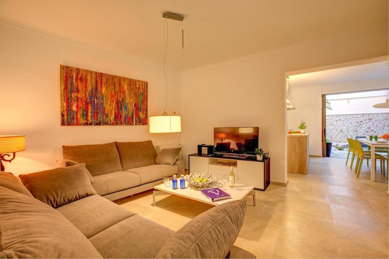 Villa Lhorta By Vintage Travel *